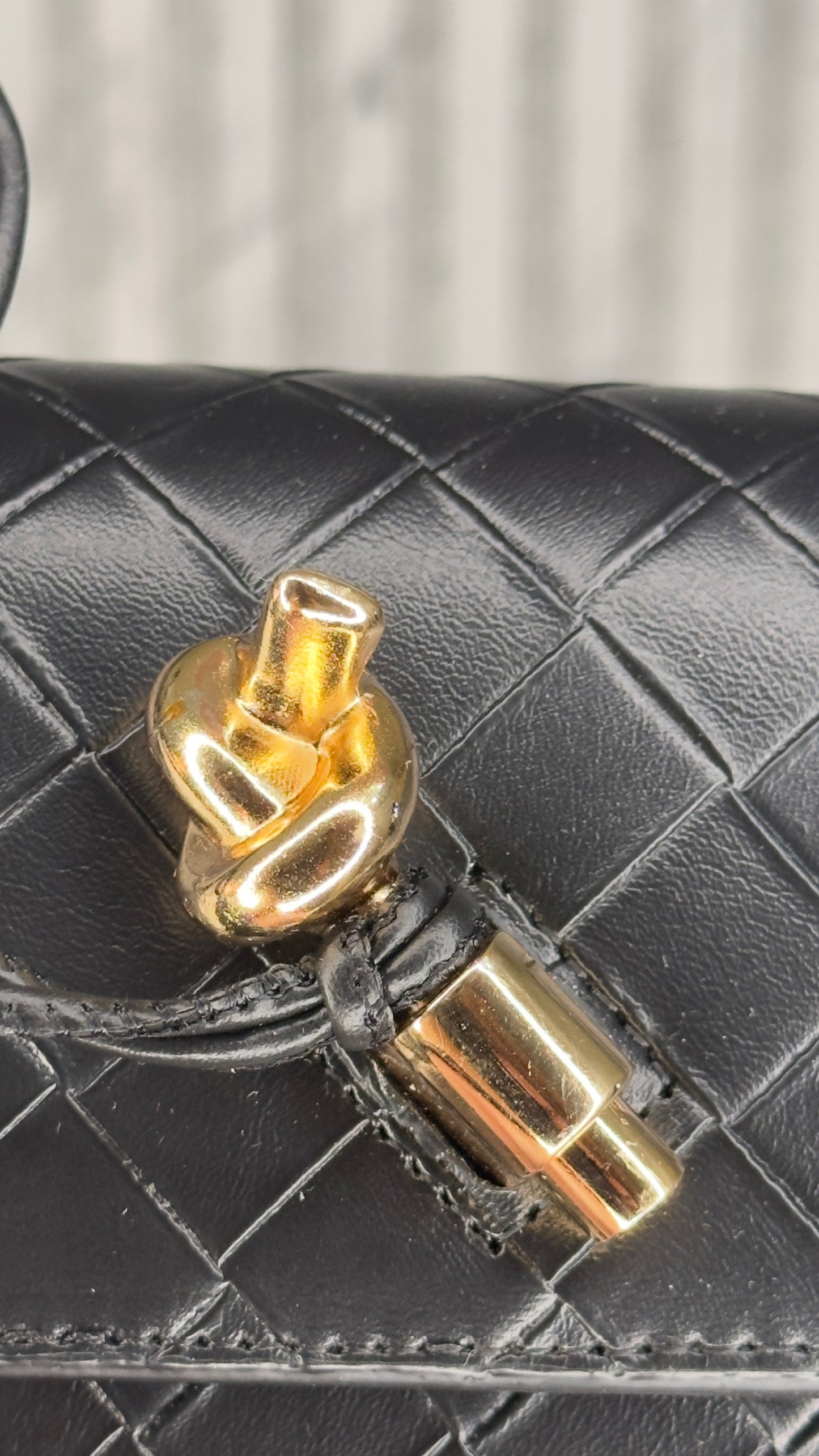 Bottega Veneta Intrecciato Knot Crossbody Bag – Black