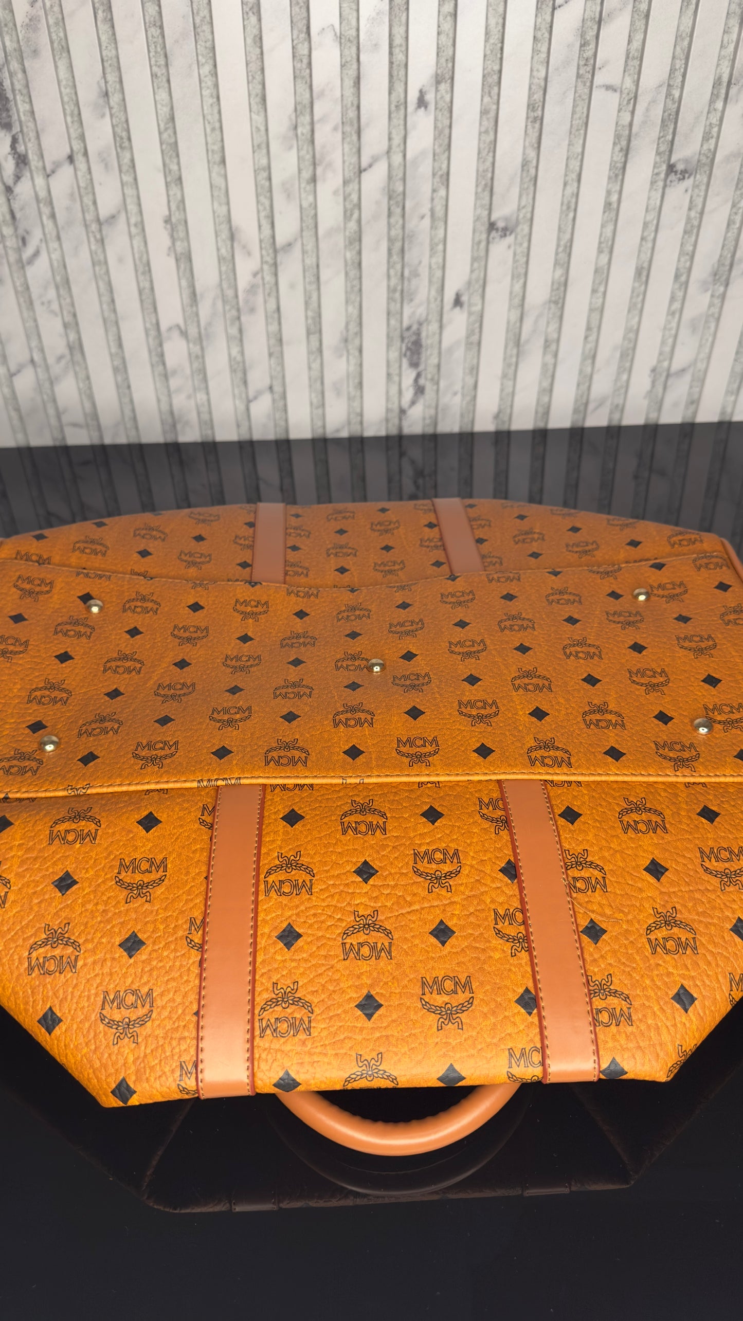 MCM Weekender Bag – Cognac Visetos