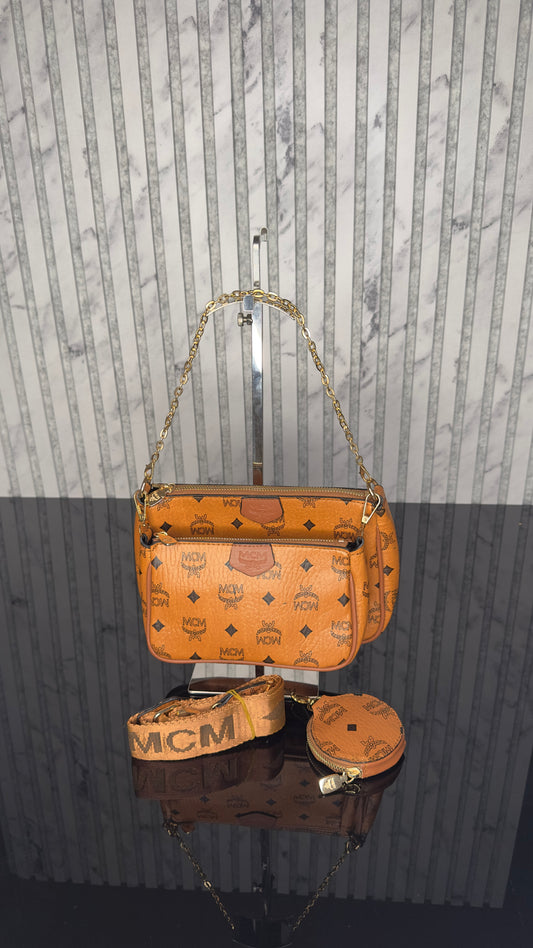 MCM Cognac Visetos Multi Pochette