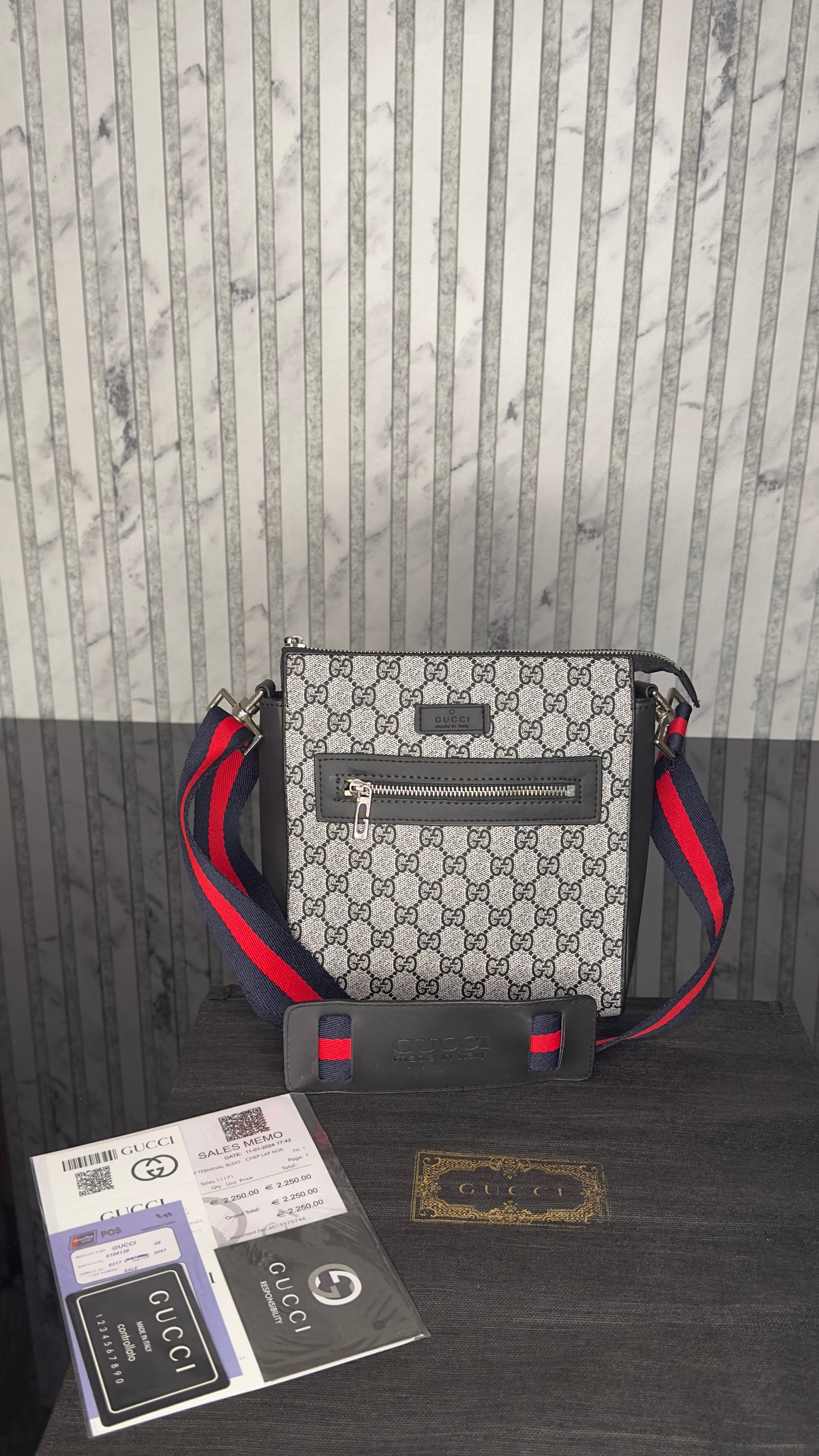 Gucci GG Supreme Crossbody Bag – Black/Grey & Black Leather Details