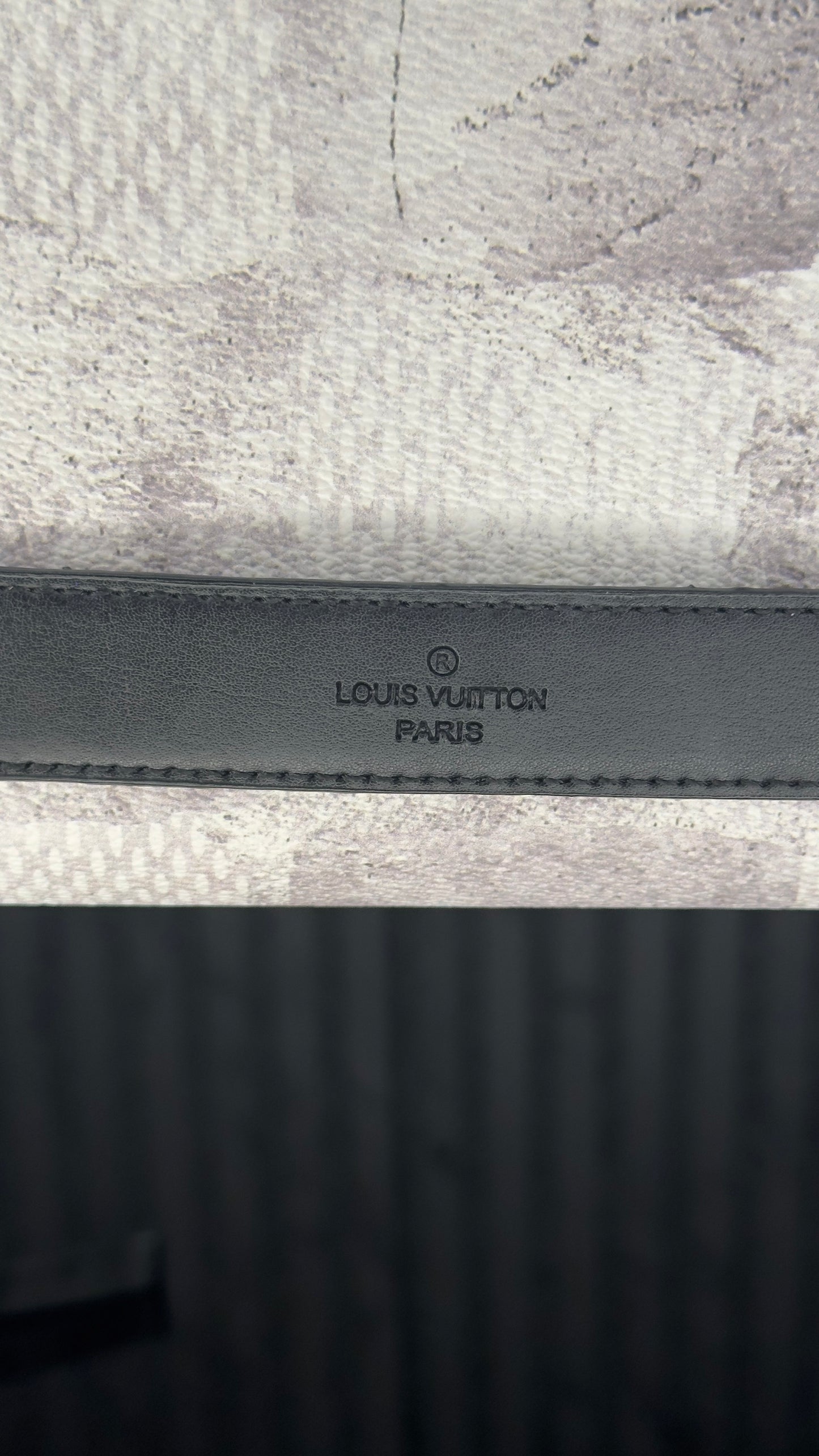 Louis Vuitton Zippy Wallet Damier Infini White
