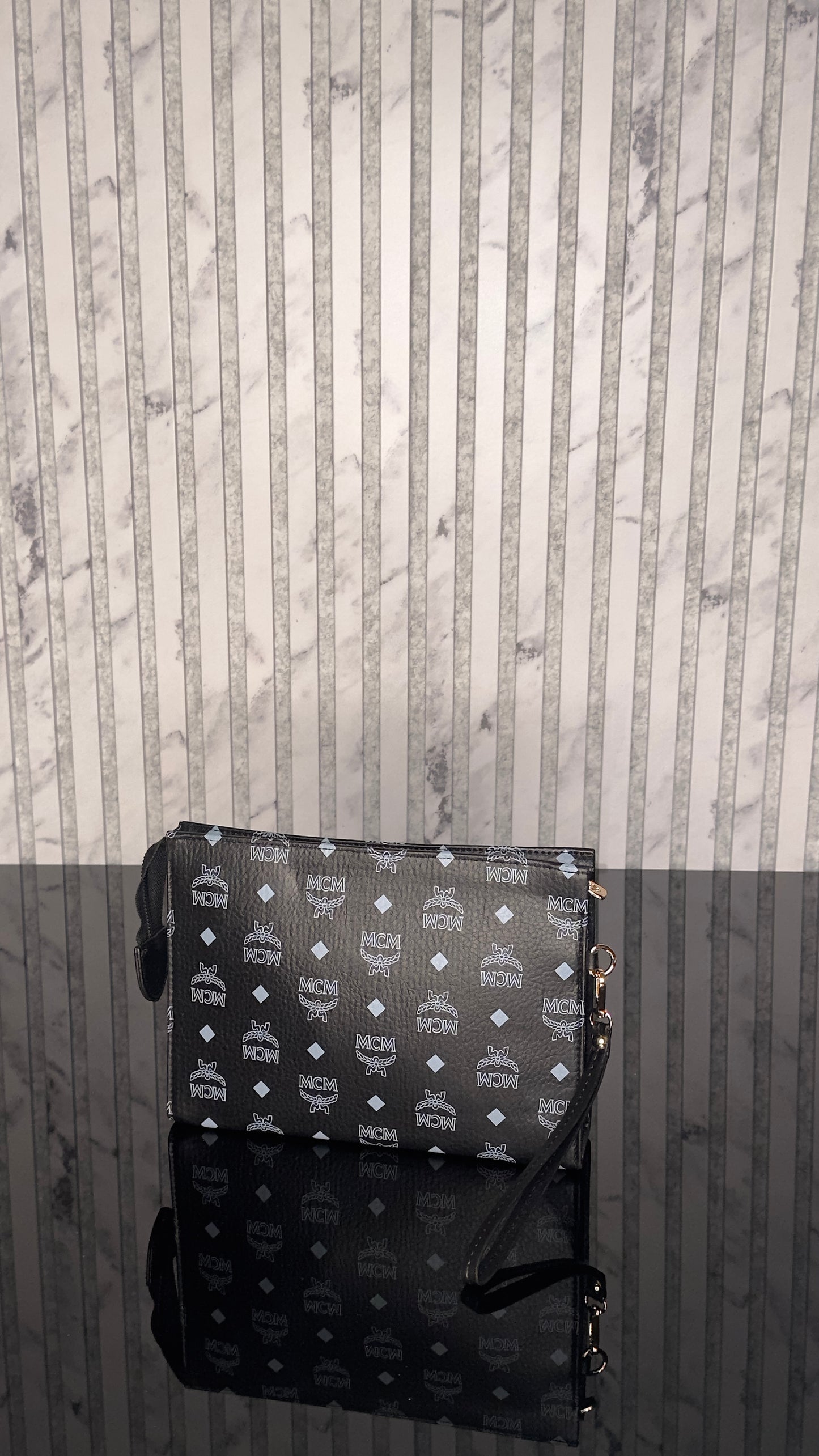 MCM Visetos Pouch – Black