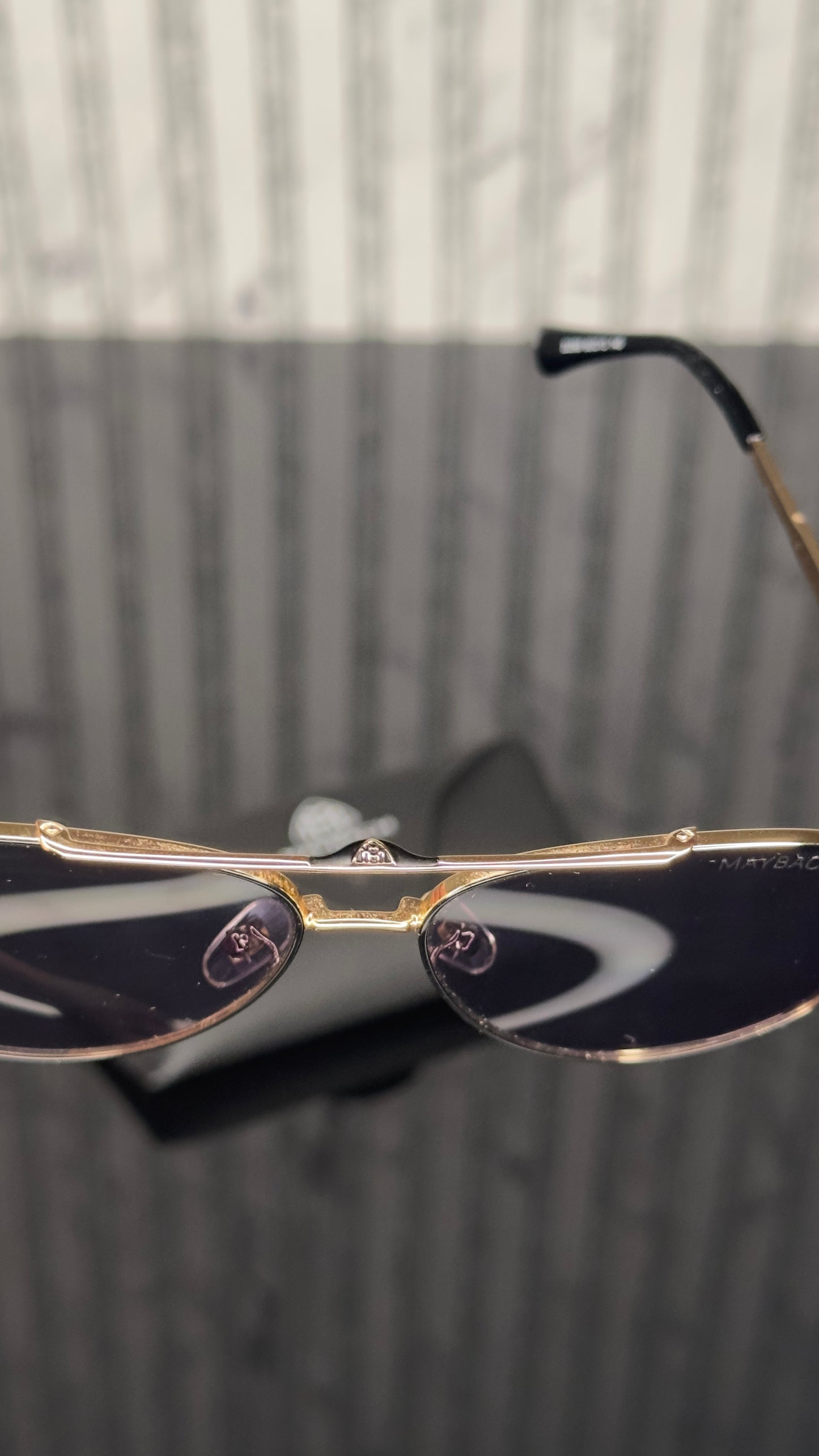 Maybach Gold Aviator Supreme