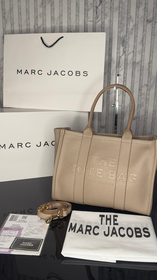 Marc Jacobs The Tote Bag Beige