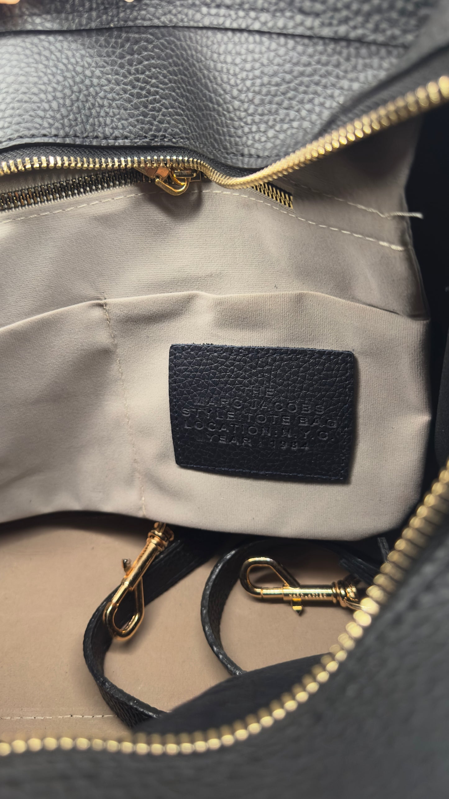 Marc Jacobs The Tote Bag Black