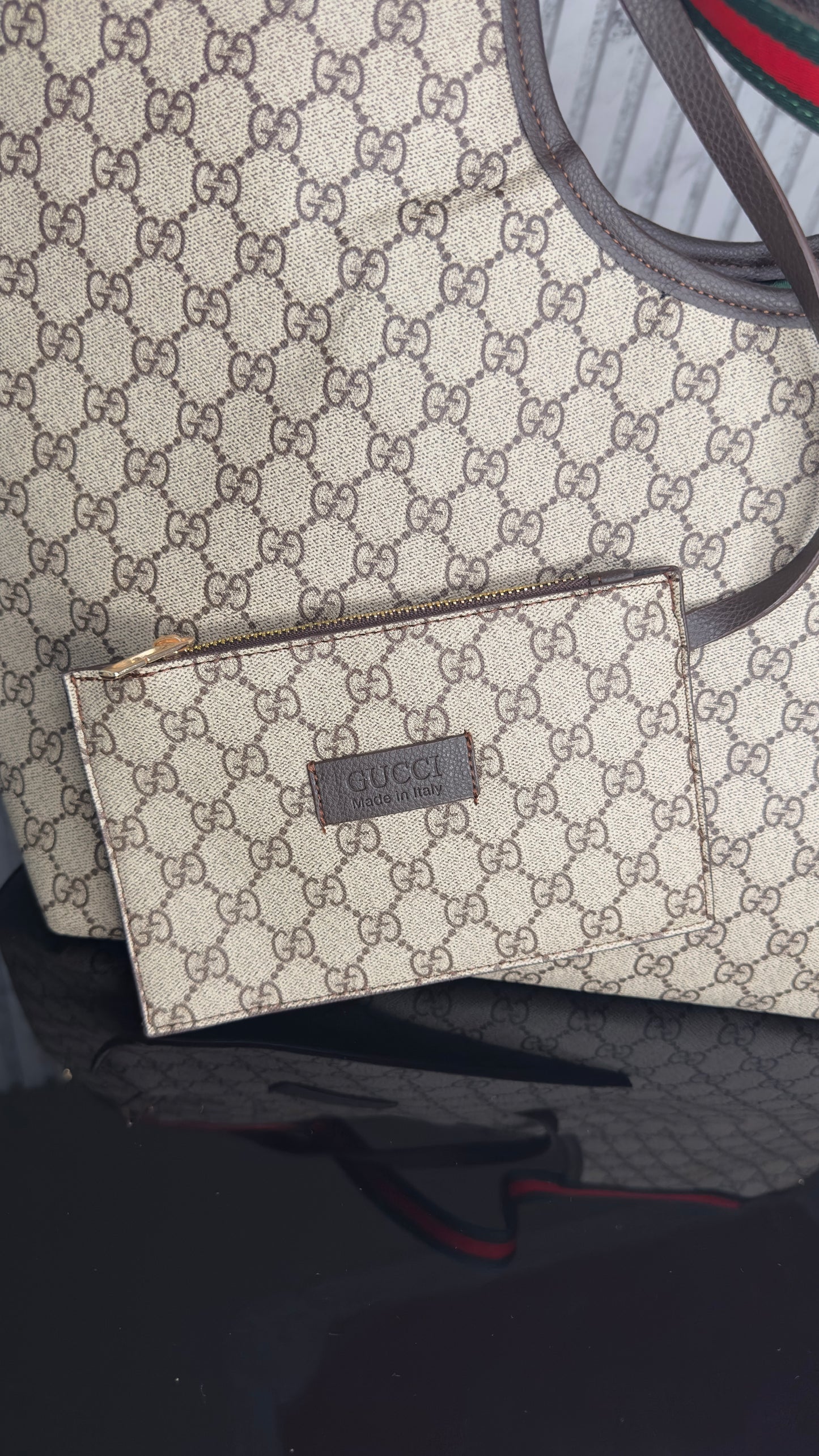 Gucci Giglio GG Canvas Large Tote Bag – Beige/Ebony & Brown Leather Trim