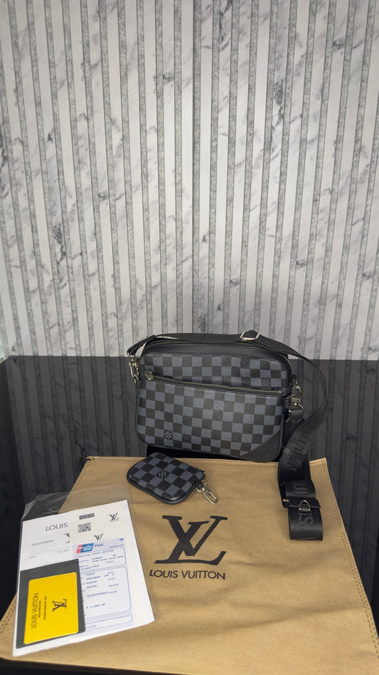 Louis Vuitton Avenue Sling Bag Damier Graphite Canvas (Classic Edition)