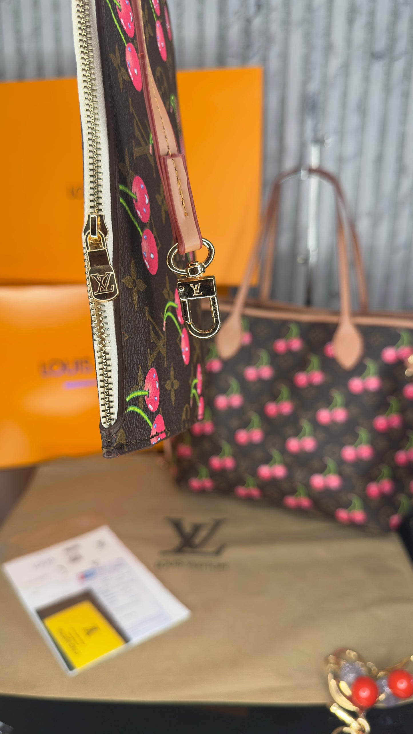 Louis Vuitton Neverfull MM Cherry Edition – Cognac Trim