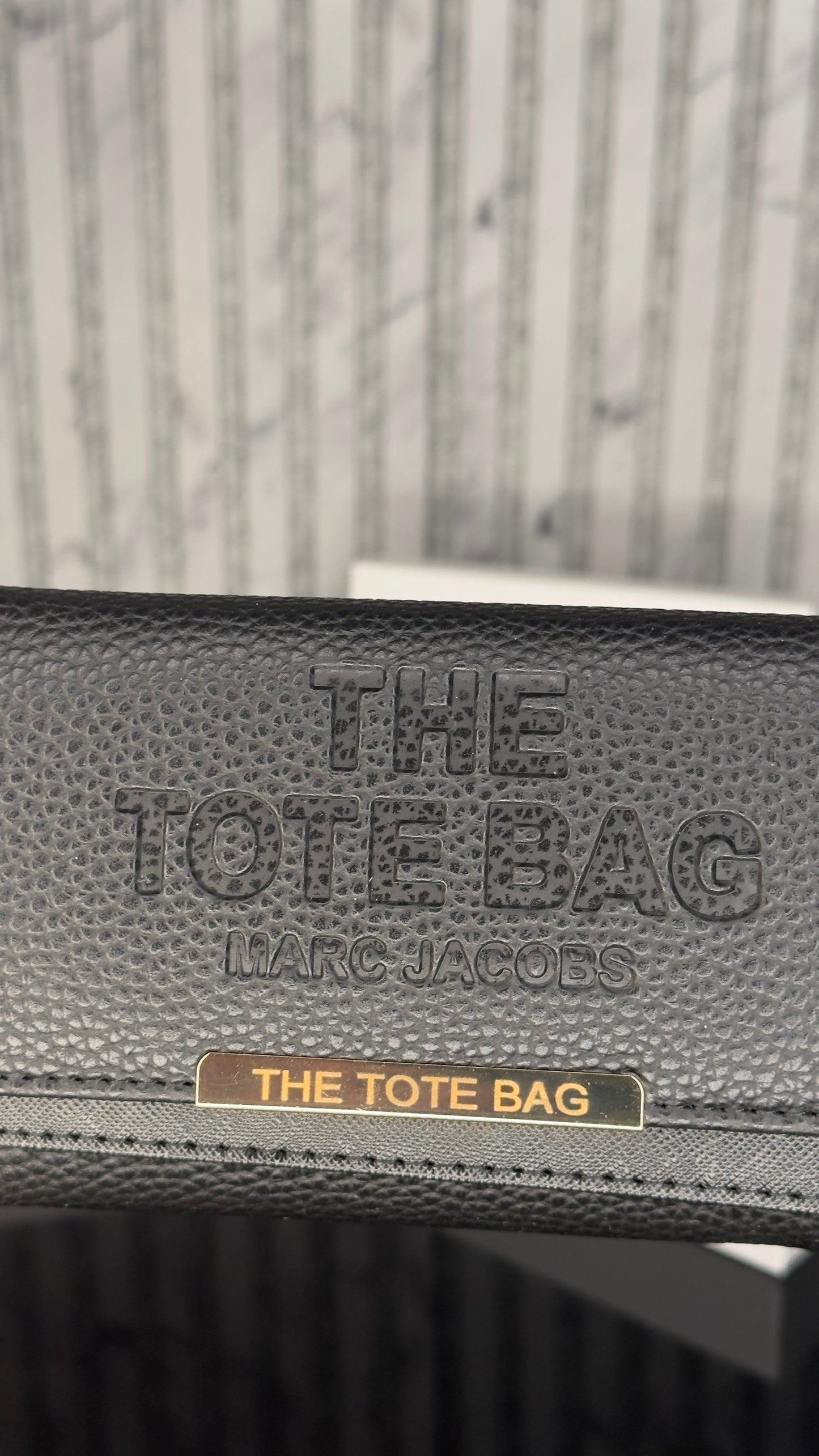 Marc Jacobs The Tote Bag Wallet – Black (Nap